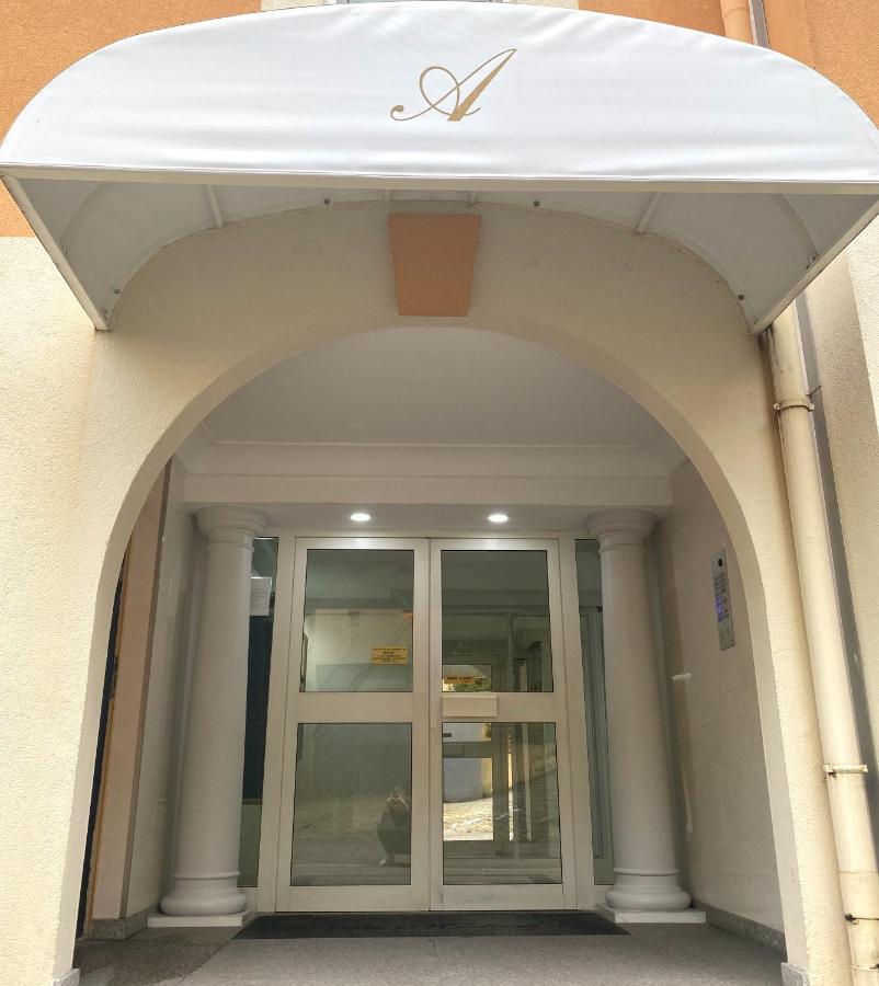 Monte Carlo Luxury Holidays Sea View 博索莱伊 外观 照片